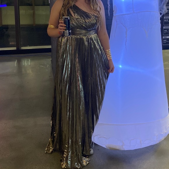 Fashion Nova Gold Pleated Metallic Maxi Dress - Picture 1 of 6